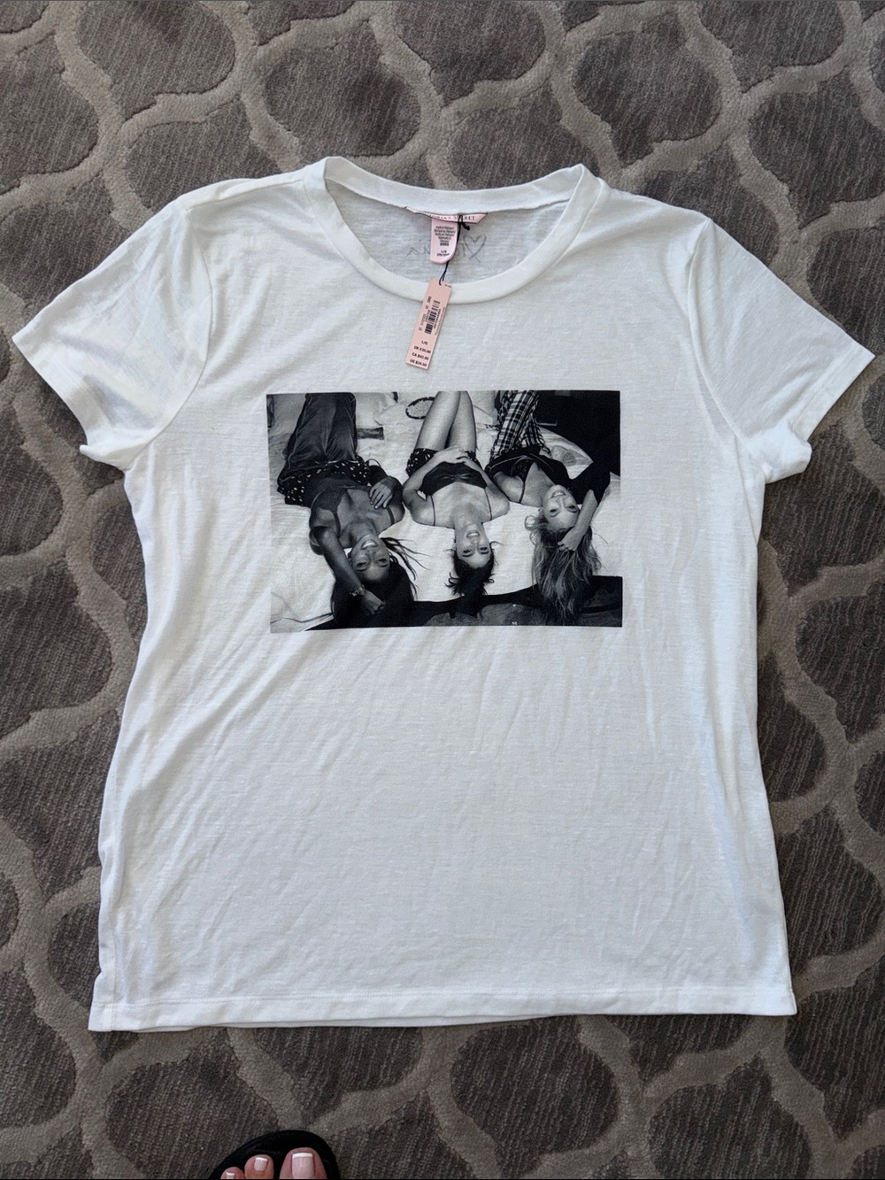 Victoria's Secret White Short-Sleeve Graphic Tee